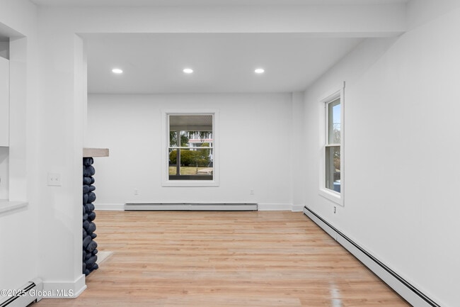 Building Photo - 38 W Erie St