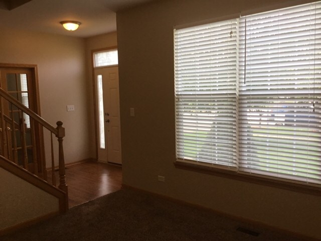 Building Photo - 2302 High Ridge Ln