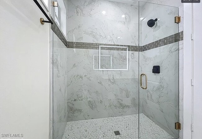 Building Photo - 314 Poplar St