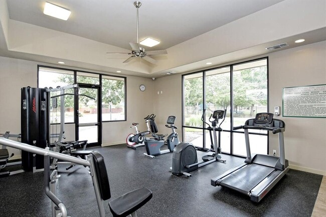 Building Photo - 2864 Hearthsong Loop