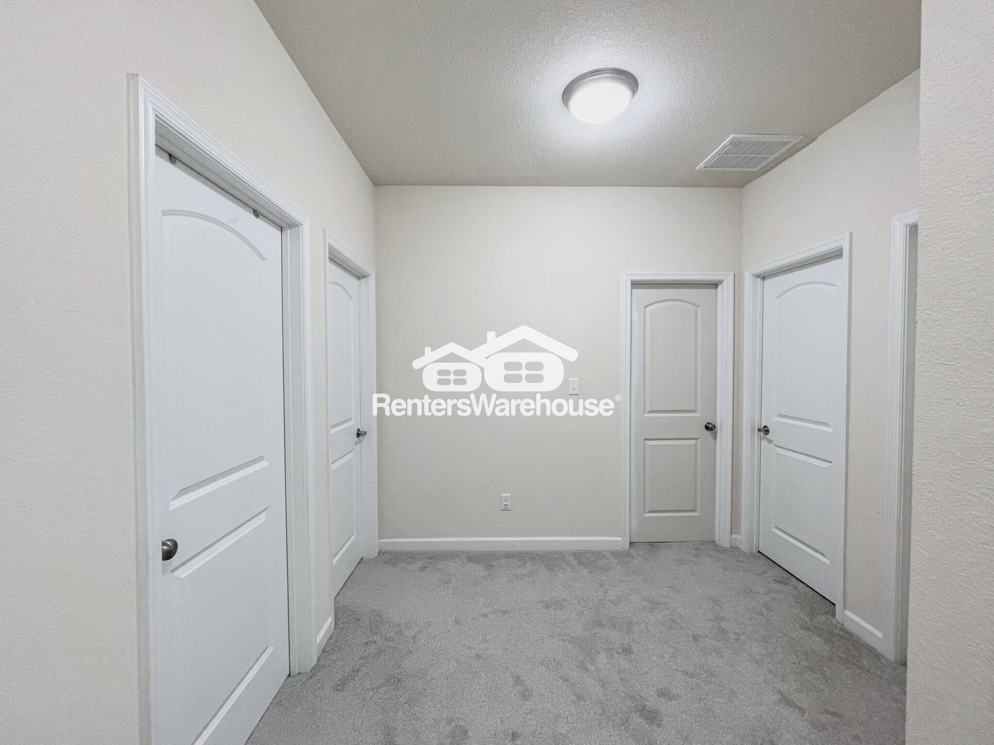 Building Photo - 1128 Winsford Ln