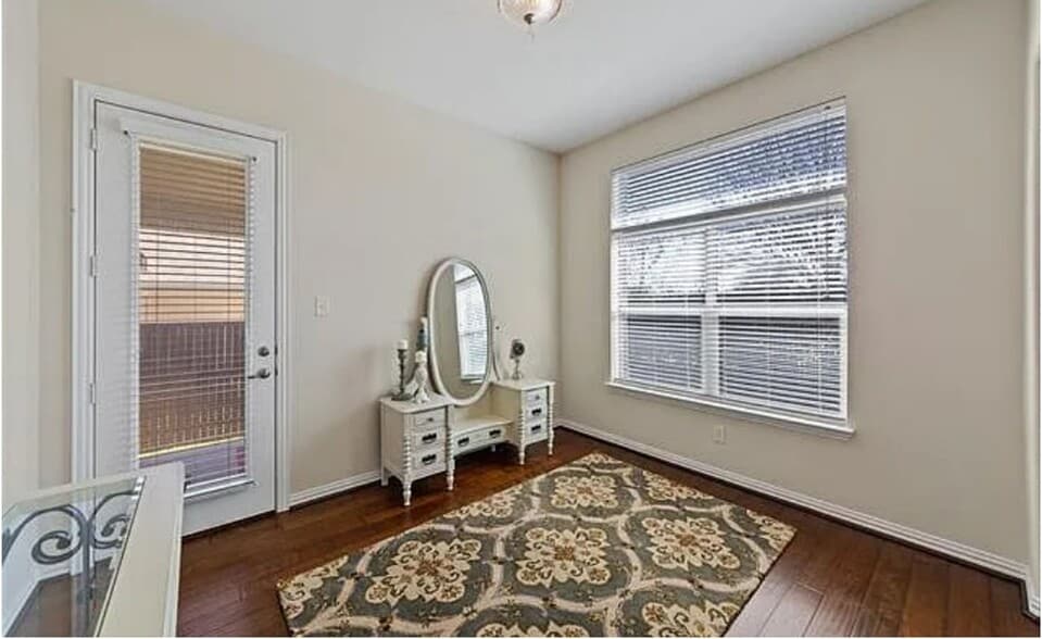 Building Photo - 817 Ferrule Dr