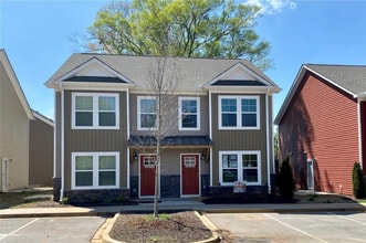 Building Photo - 2-202 Pendleton Rd