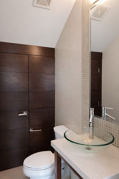 Building Photo - 4208 Wichita Ave