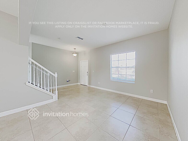 Building Photo - 1830 Thetford Cir