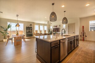 Building Photo - 4456 Barrow Ln