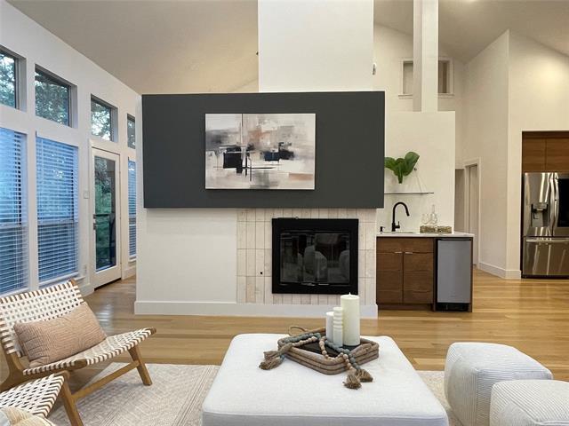 Building Photo - 1223 N Tyler St