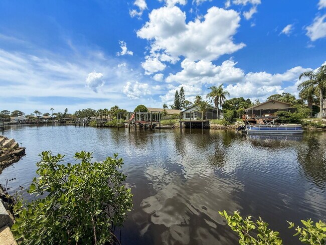 Building Photo - 4533 Marine Pkwy