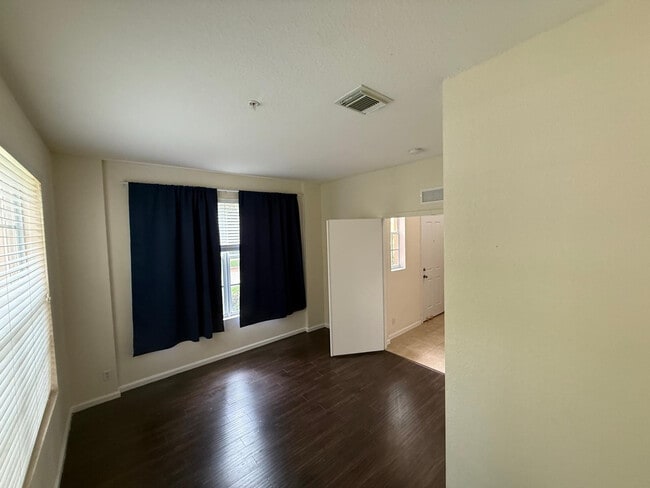 Building Photo - 4573 Danson Way