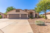 Building Photo - 1028 E Orchid Ln