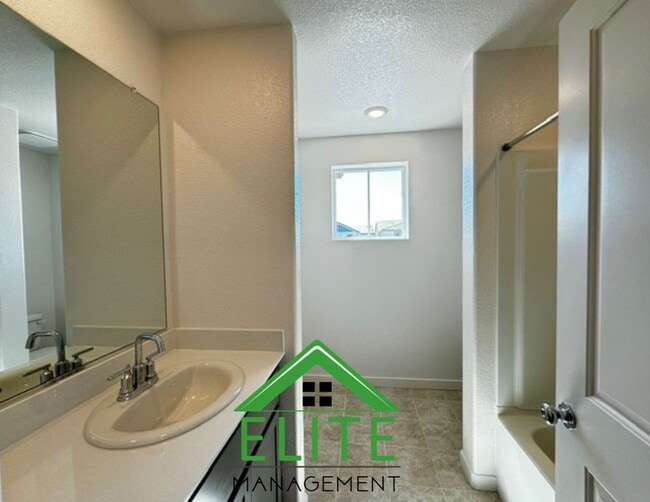 Building Photo - You wont believe that this home is located...