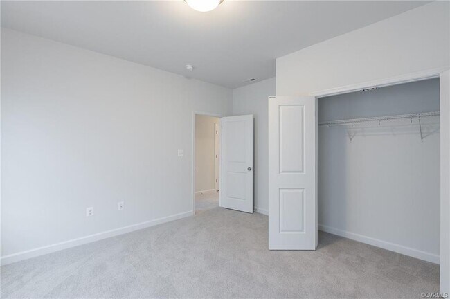 Building Photo - 4844 Wild Horse Ln