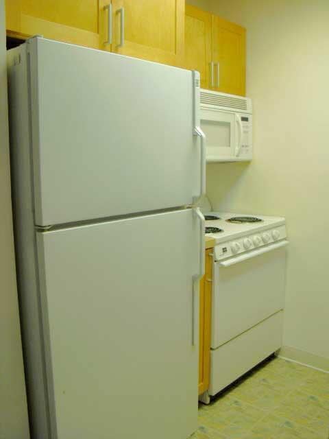 Building Photo - 2319 Packard St