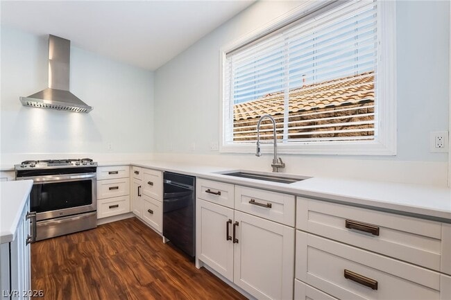 Building Photo - 3817 Honey Ridge Ct