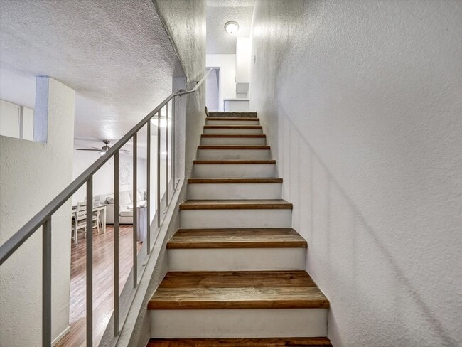 Building Photo - 2bd/1.5 Bathrooms - Sonoma Racquet Club - ...