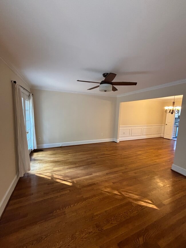 Building Photo - 6813 Indian Run Ct