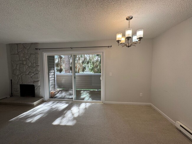 Building Photo - Quiet and beautiful 1 bed 1 bath unit in K...