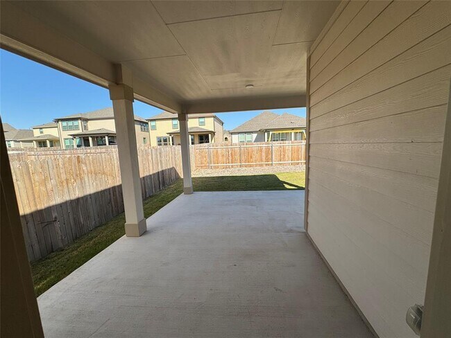 Building Photo - 1624 River Plateau Dr