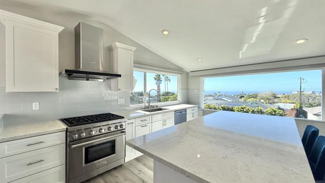 Building Photo - 6611 Avenida De Las Pescas
