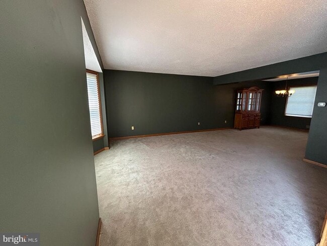 Building Photo - 828 Yardville Allentown Rd