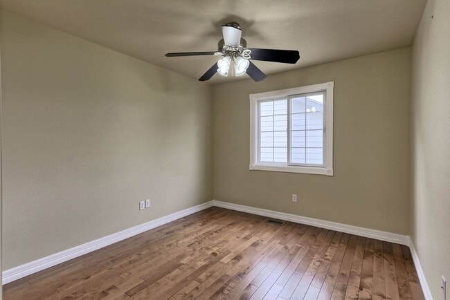 Building Photo - 4 Bedroom 3 Bath Ranch in Greeley