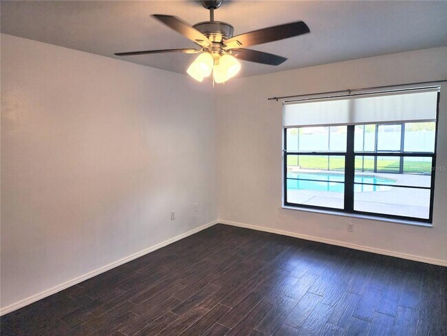Building Photo - 18303 Big Pond Way