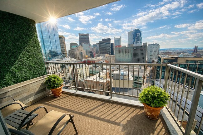 Building Photo - 151 Tremont St