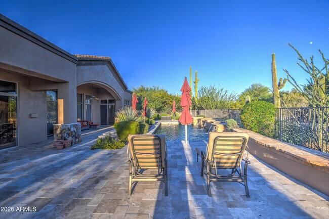 Building Photo - 9671 E Monument Dr