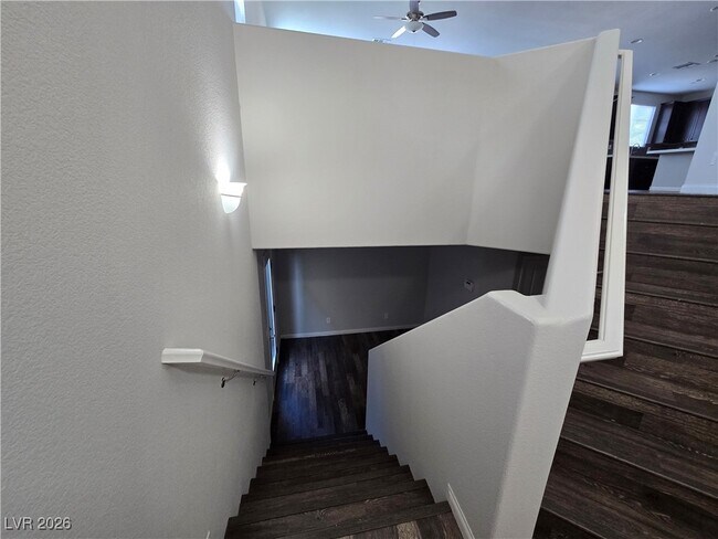 Building Photo - 1362 Reef Point Ave