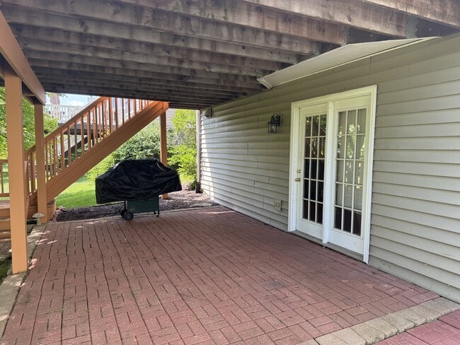 Building Photo - 4875 S Ridgeside Cir