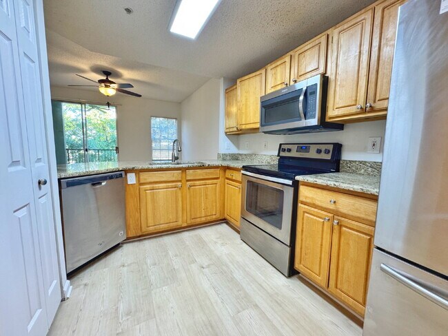 Building Photo - The Largest 3BR/2BA Las Palmas Condo