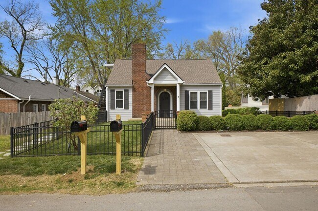 Building Photo - 4508 Wyoming Ave