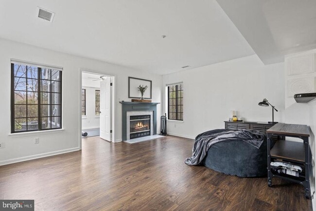 Building Photo - 6009 Mersey Oaks Way