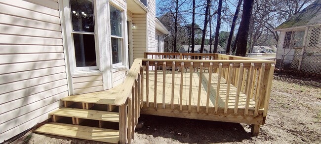 Building Photo - 4501 Plainview Ct