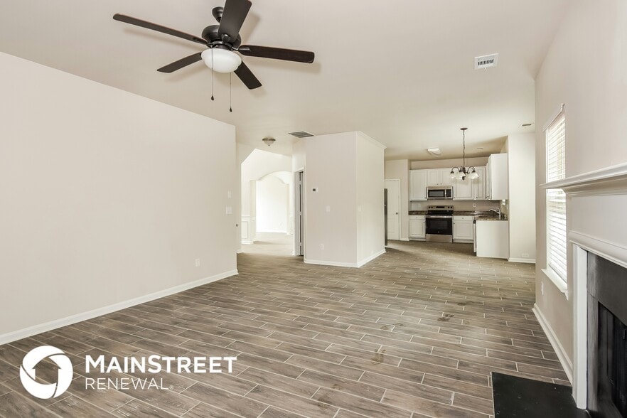 Building Photo - 3898 Arolla Ln