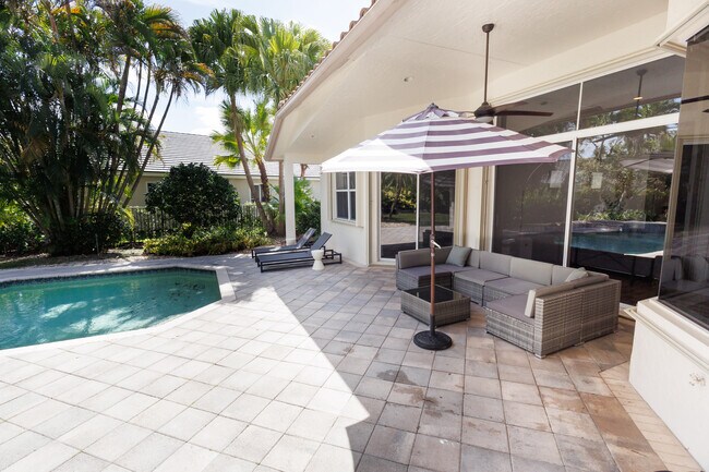 Building Photo - 280 Landings Blvd