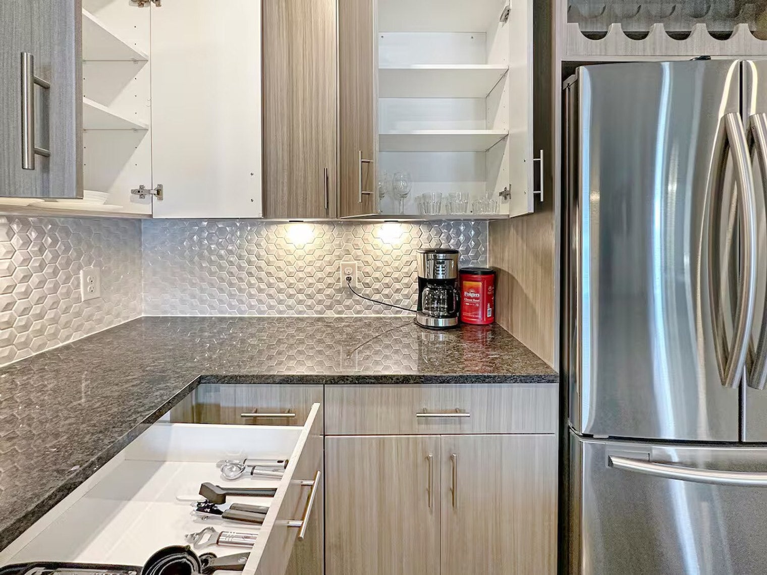 Building Photo - 7210 Henneman Way