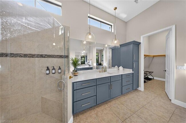 Building Photo - 7890 Allende Ln