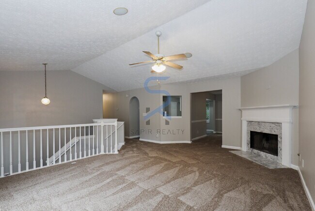 Building Photo - 742 Bridgewood Ct