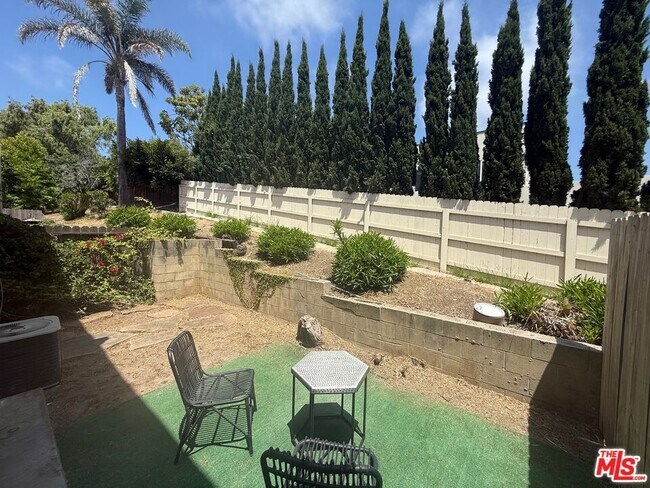 Building Photo - 6468 Cavalleri Rd