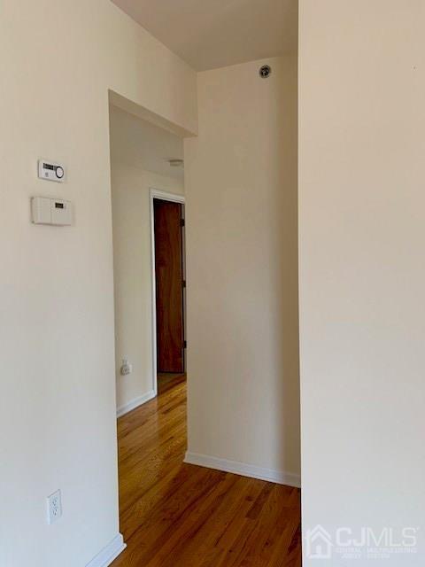 Building Photo - 541 Middlesex Ave