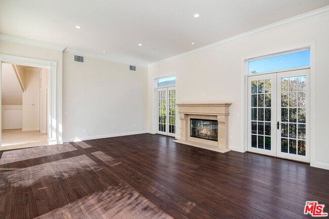 Building Photo - 17390 Tramonto Dr