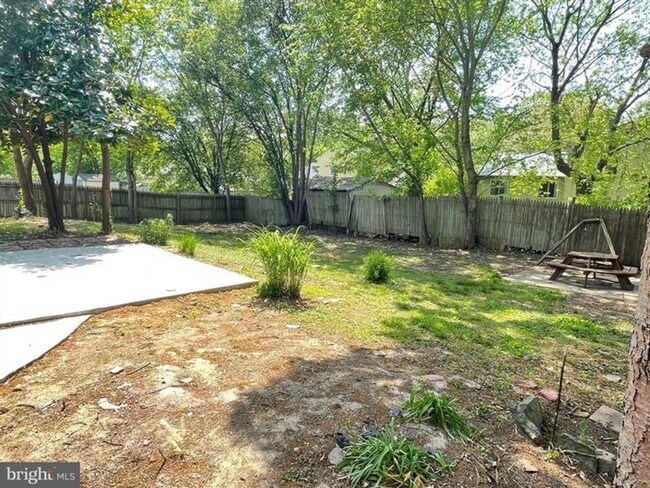 Building Photo - Amazing Single family home