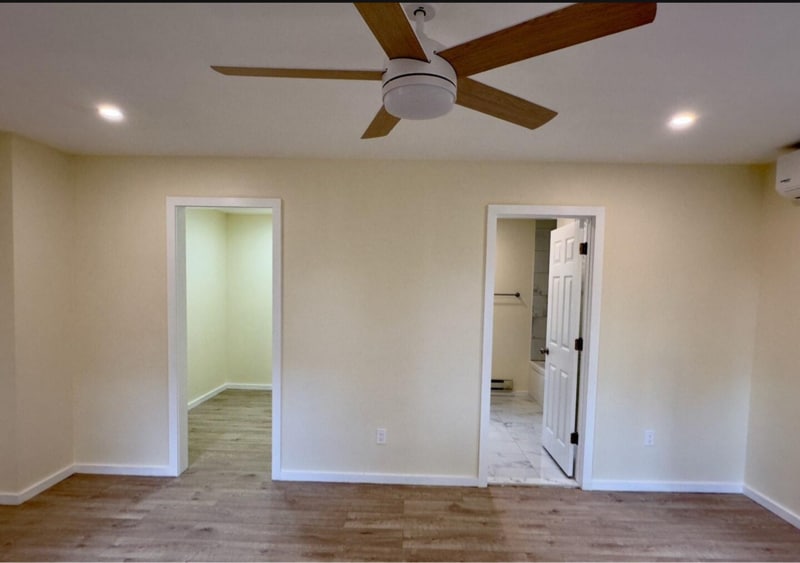 Building Photo - 111 Sunrise Dr