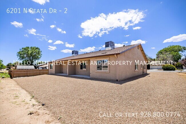 Building Photo - 6201 N Reata Dr