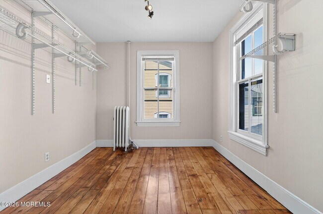 Building Photo - 31 Embury Ave