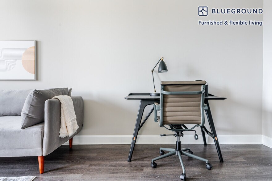 Building Photo - 7131 Arlington Rd