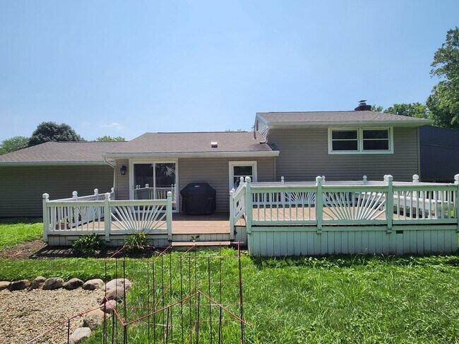 Building Photo - Charming 3-Bedroom Home in a Quiet Cul-de-Sac