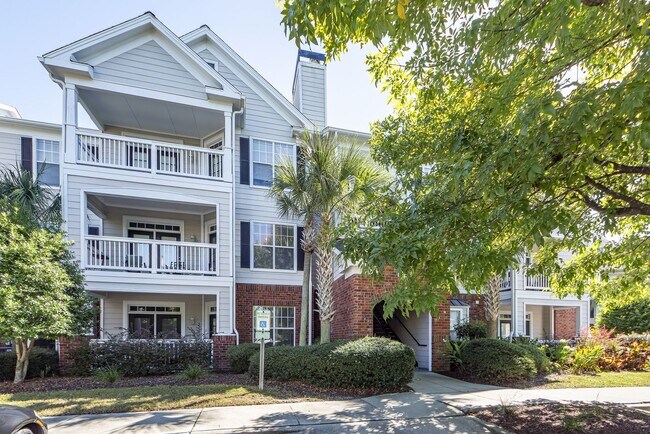 Building Photo - 2 Bedroom 1 Bath Condo in Concord West of the Ashely - West Ashley
