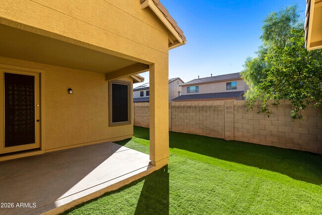 Building Photo - 15158 N 145th Ln